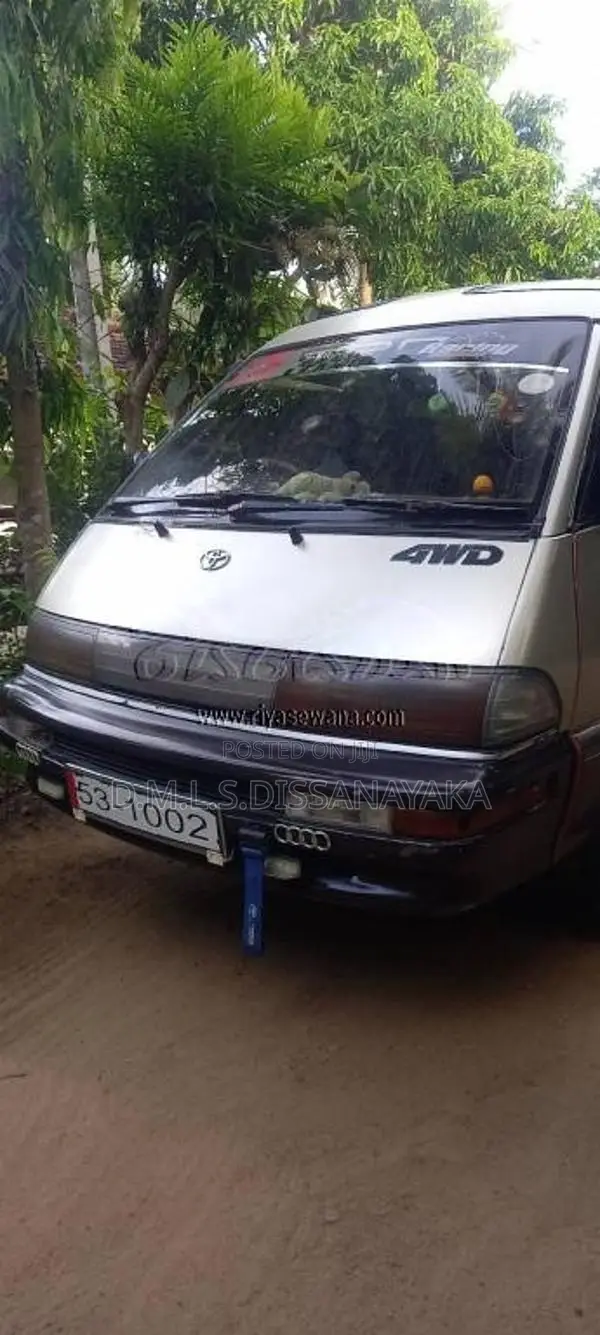 Toyota Skylight Roof 1988 Van (Used)