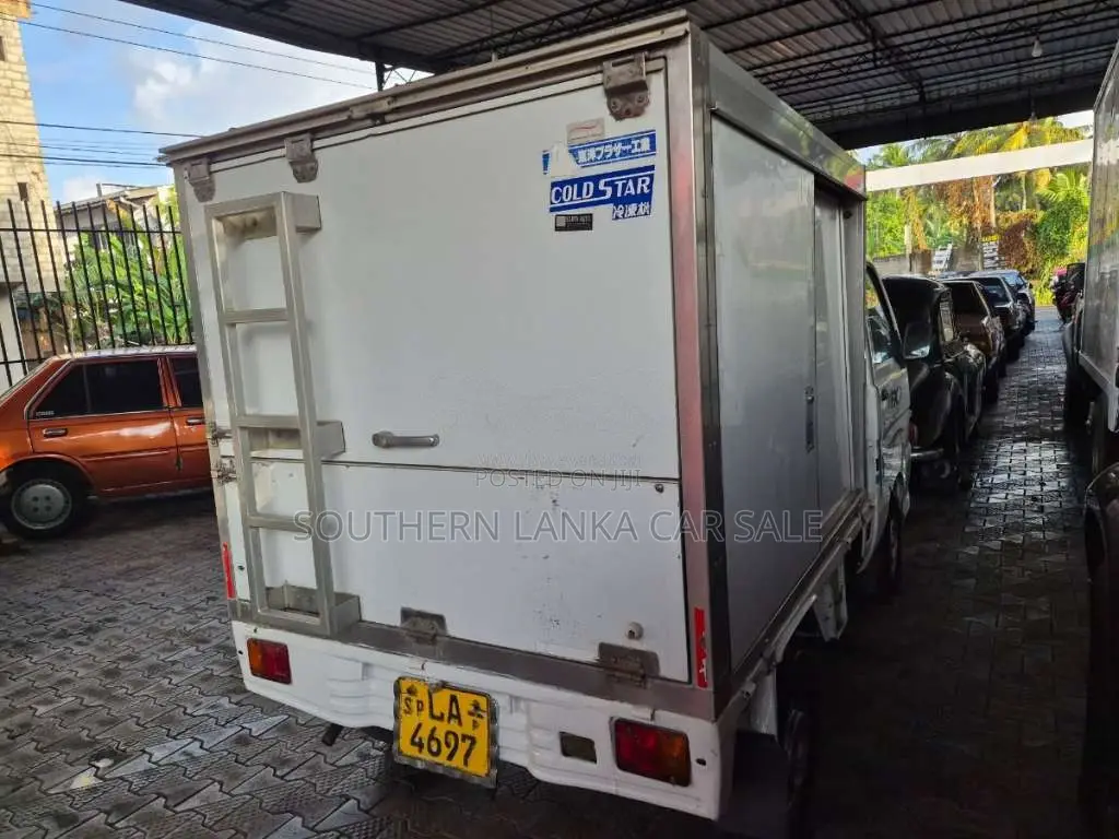 Daihatsu Hijet 2003 Lorry (Used)