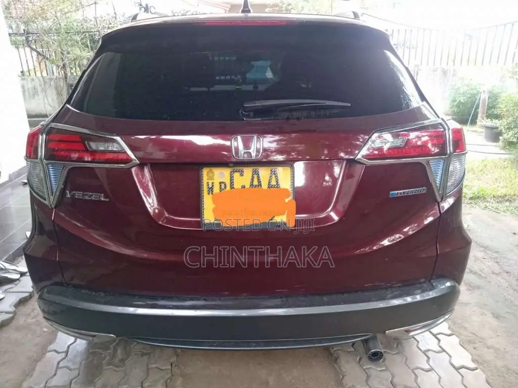 Honda Vezel 2014 SUV (Used)