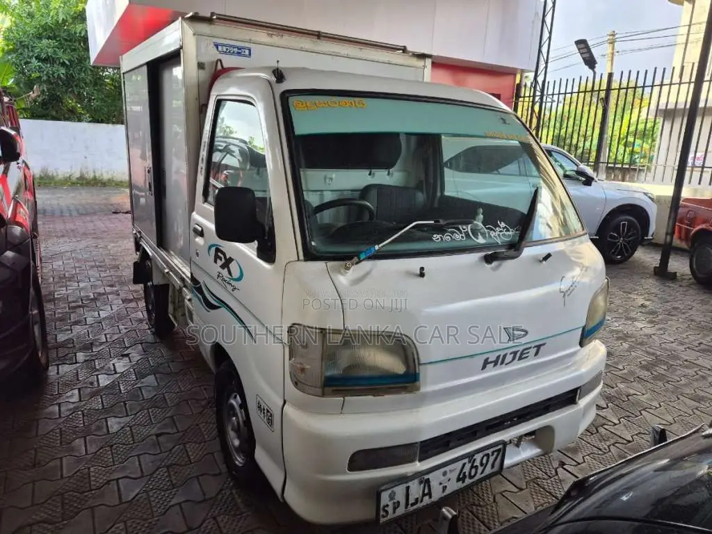 Daihatsu Hijet 2003 Lorry (Used)