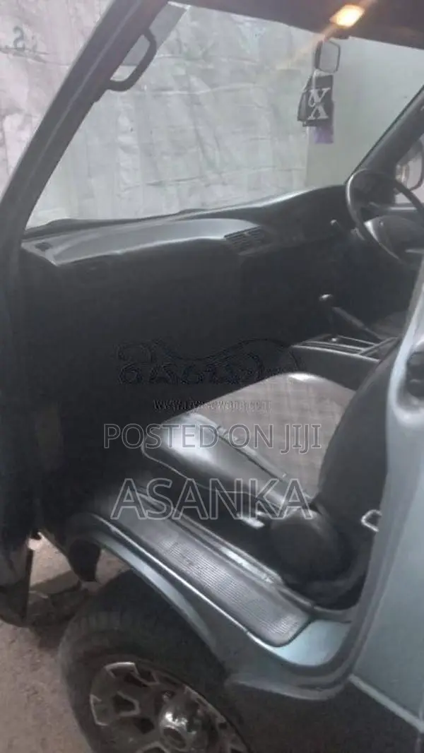 Toyota Lotto 1993 Van (Used)
