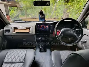 Isuzu Isuzu 1995 Pickup (Used)