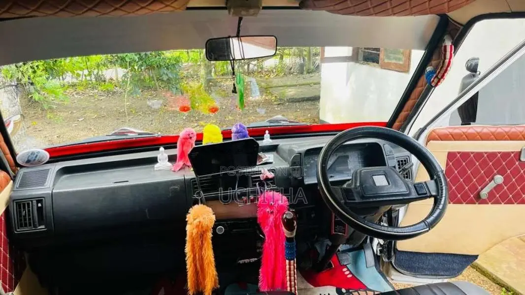 Mazda Bongo 1996 Van (Used)