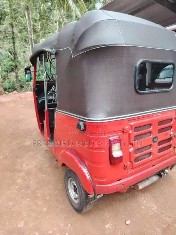 Bajaj RE 2020 Three Wheel (Used)