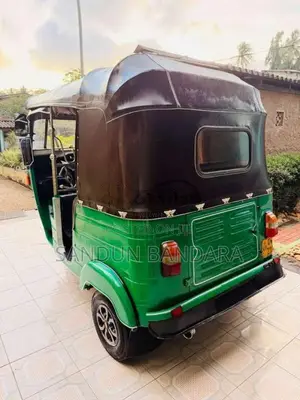 Bajaj RE 2010 Three Wheel (Used)