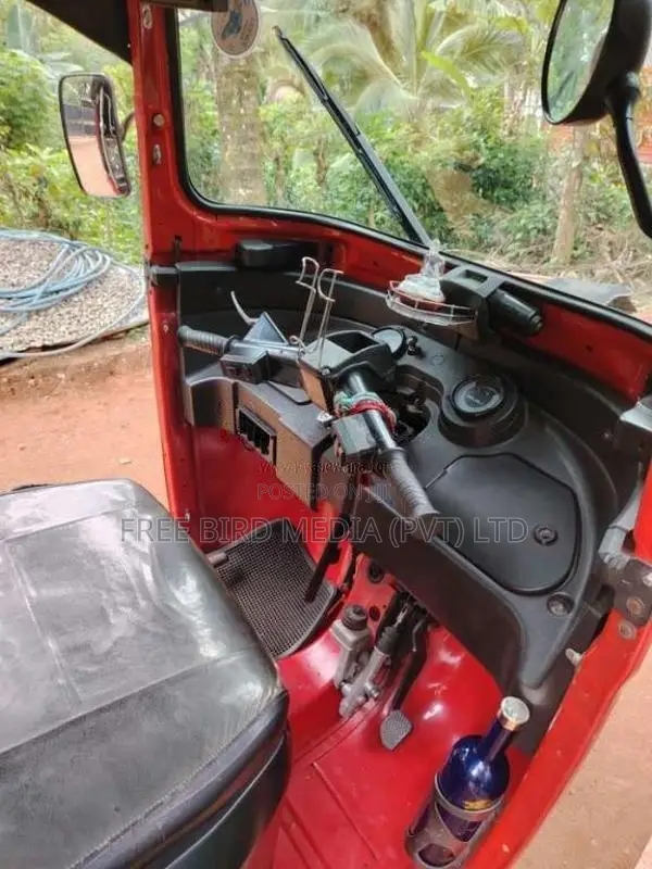Bajaj RE 2020 Three Wheel (Used)