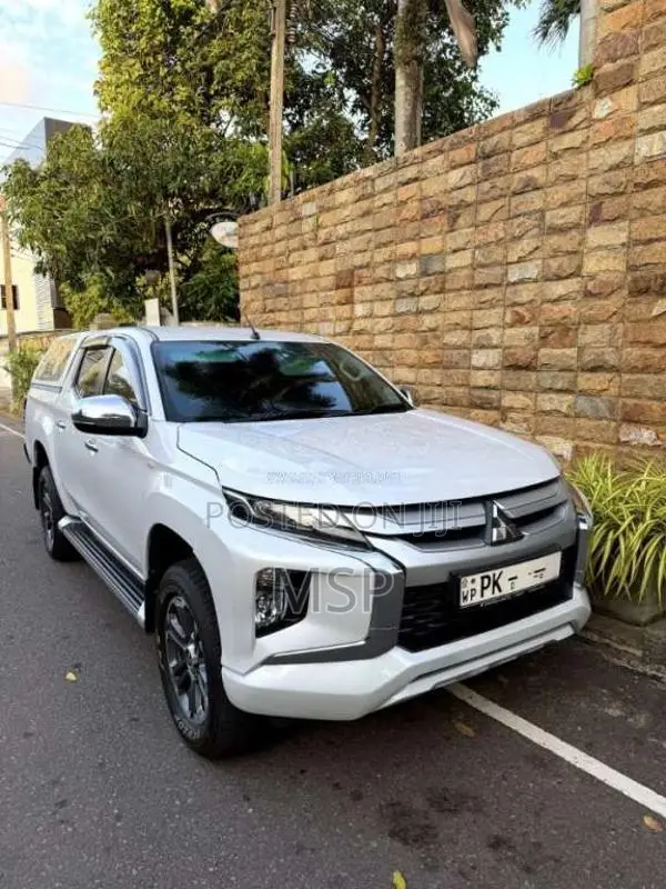 Mitsubishi L200 Sportero Triton 2020 Pickup (Used)