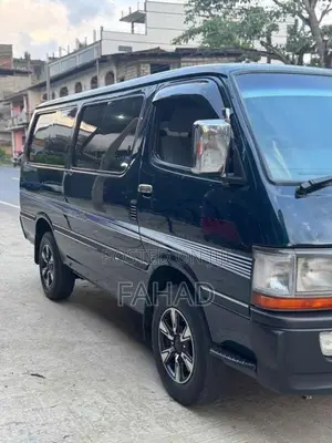 Toyota Dolphin LH172 1999 Van (Used)