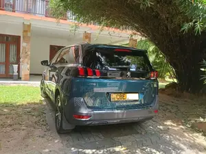 Peugeot 5008 2018 SUV (Used)