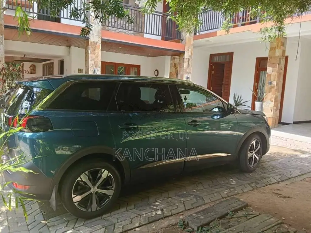 Peugeot 5008 2018 SUV (Used)