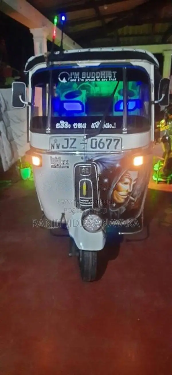 Bajaj RE 2005 Three Wheel (Used)