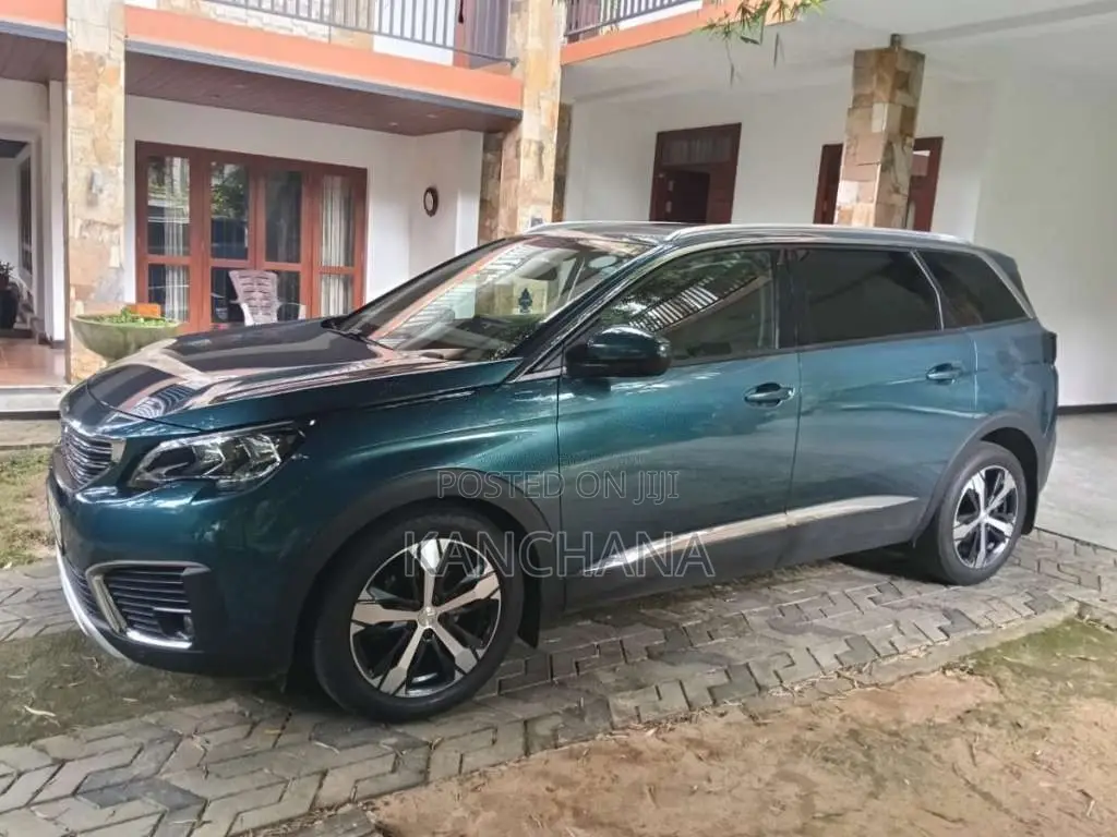 Peugeot 5008 2018 SUV (Used)