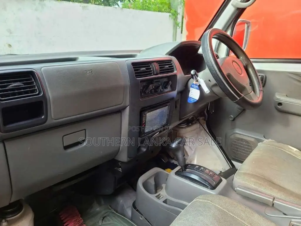Mitsubishi MiniCab 2007 Van (Used)