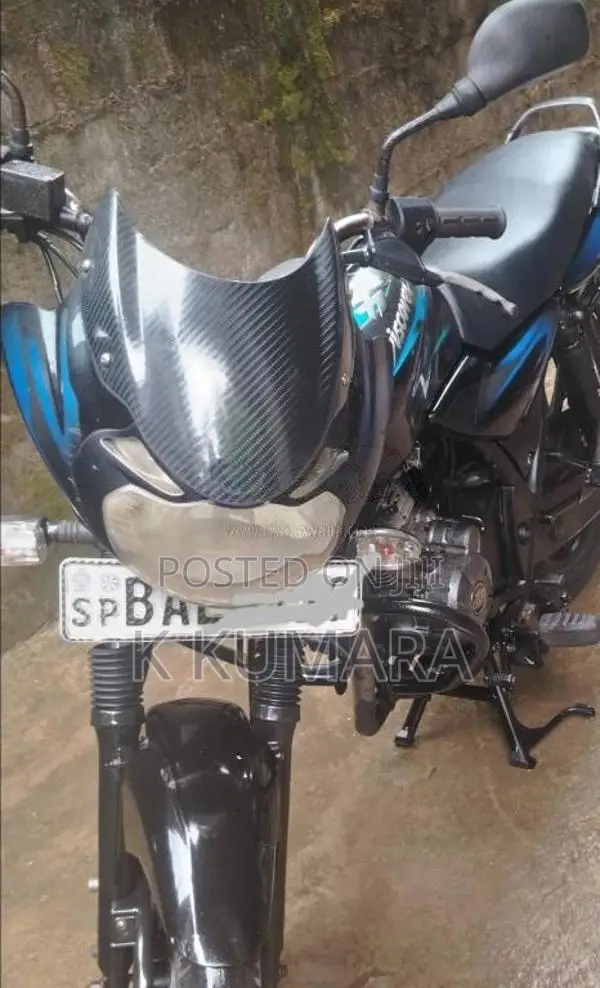 Bajaj DISCOVER 2013 Motorbike (Used)