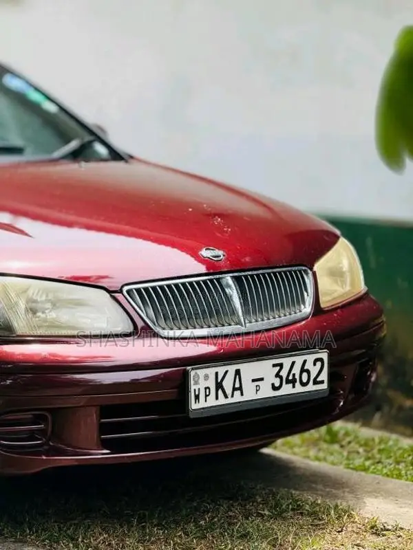 Nissan N16 2001 Car (Used)