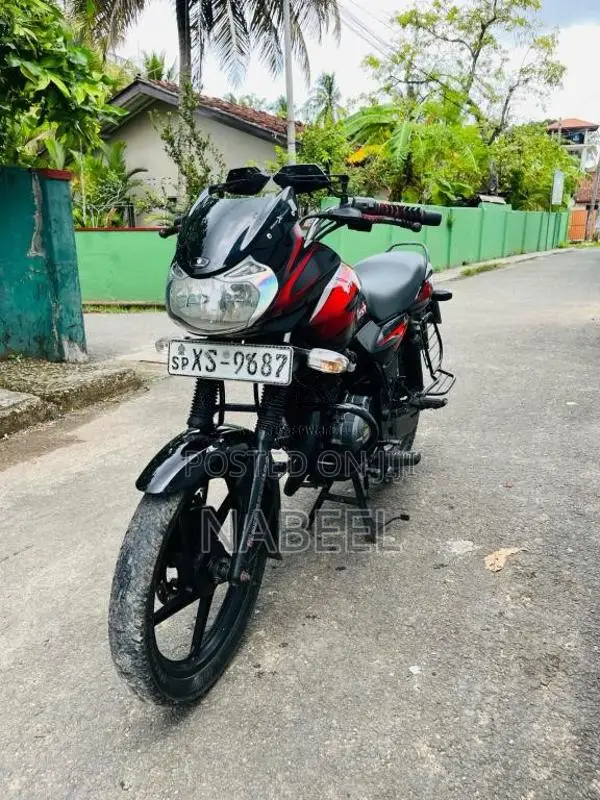 Bajaj Discover 2012 Motorbike (Used)