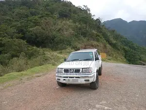 Nissan D22 2005 Pickup (Used)