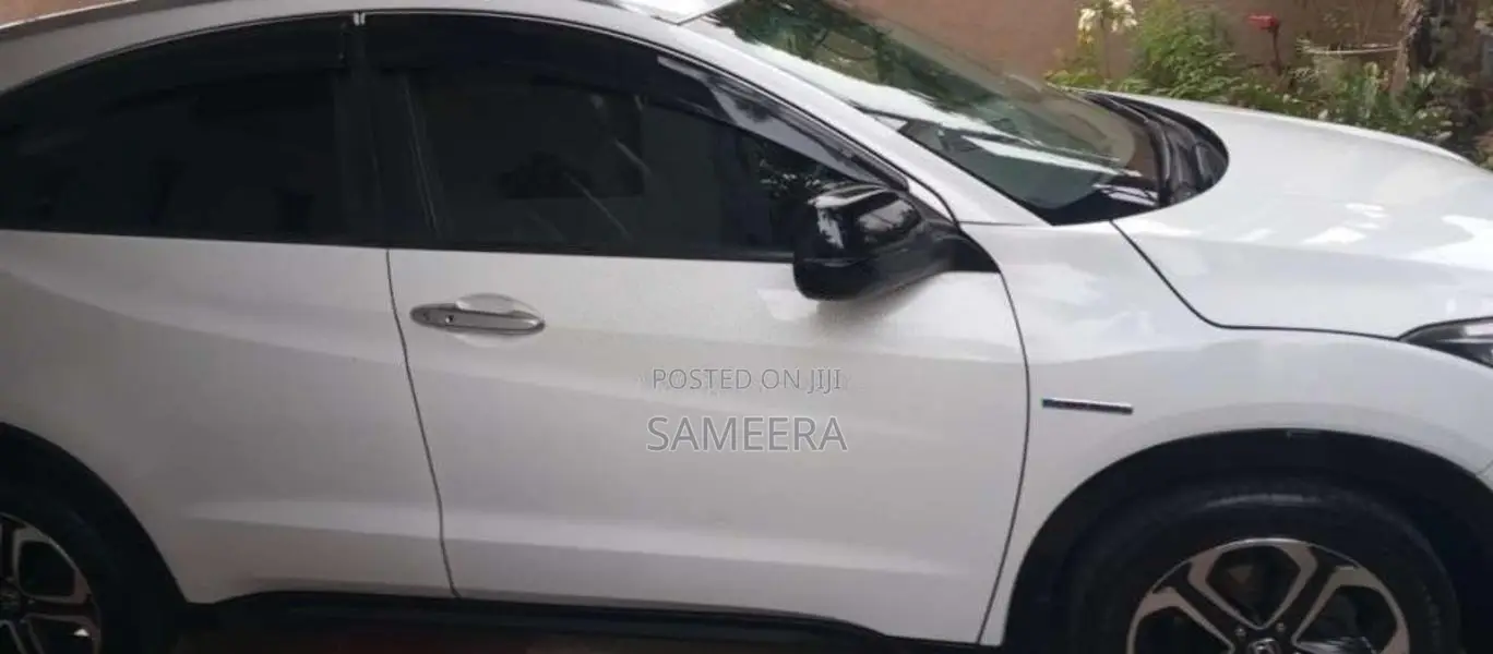 Honda Vezel 2015 SUV (Used)