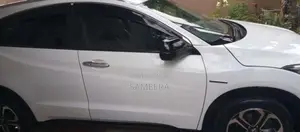 Honda Vezel 2015 SUV (Used)