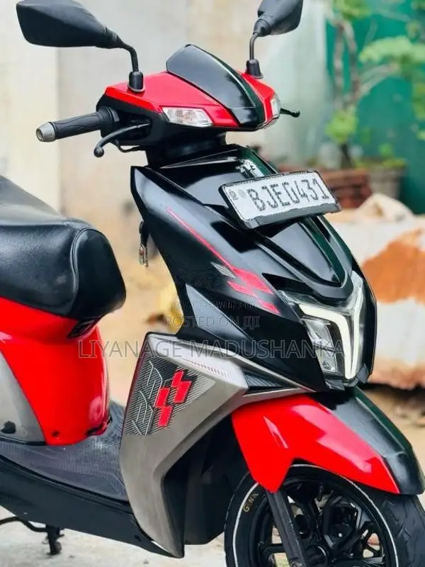 TVS Ntorq Race Edition 2025 Motorbike (Used)