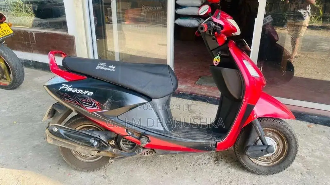 Hero Pleasure 2012 Motorbike (Used)