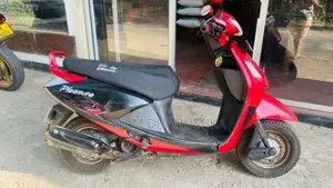 Hero Pleasure 2012 Motorbike (Used)
