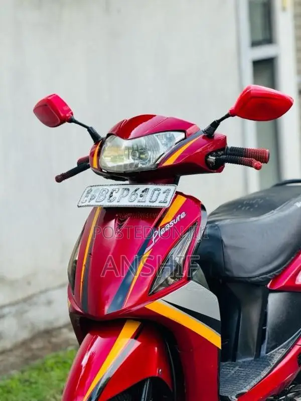 Hero Pleasure 2015 Motorbike (Used)