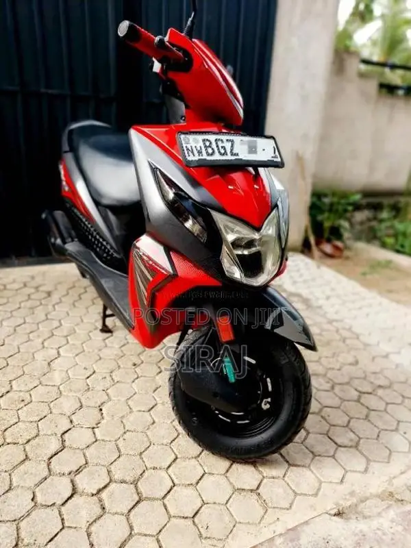 Honda Dio 2018 Motorbike (Used)