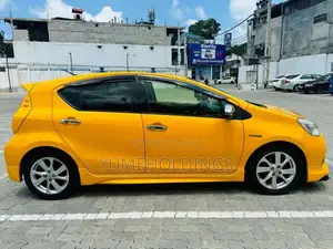 Toyota Aqua 2013 Car (Used)
