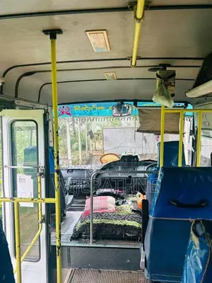 Eicher Skyline 1075 2015 Bus (Used)