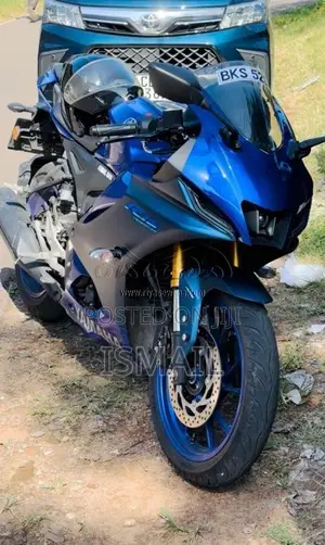 Yamaha R15 2026 Motorbike (Used)