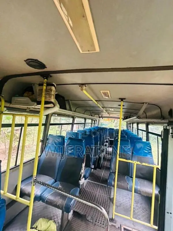Eicher Skyline 1075 2015 Bus (Used)