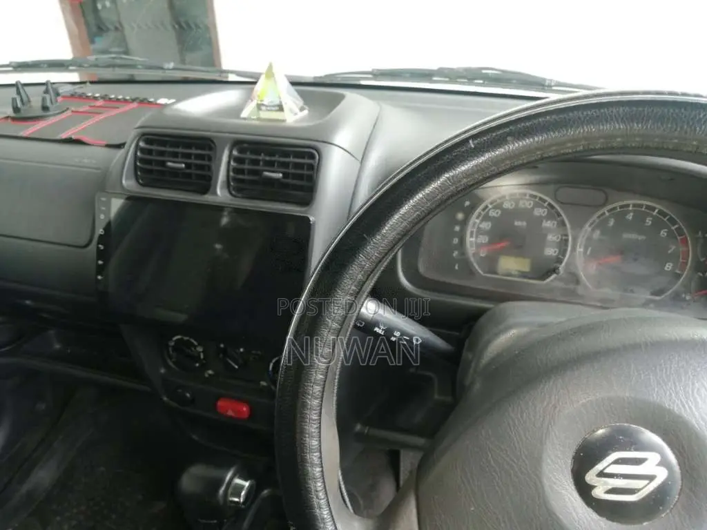 Suzuki Swift Center Antenna 2004 Car (Used)