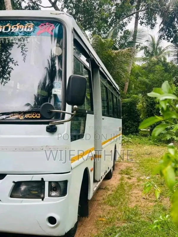 Eicher Skyline 1075 2015 Bus (Used)