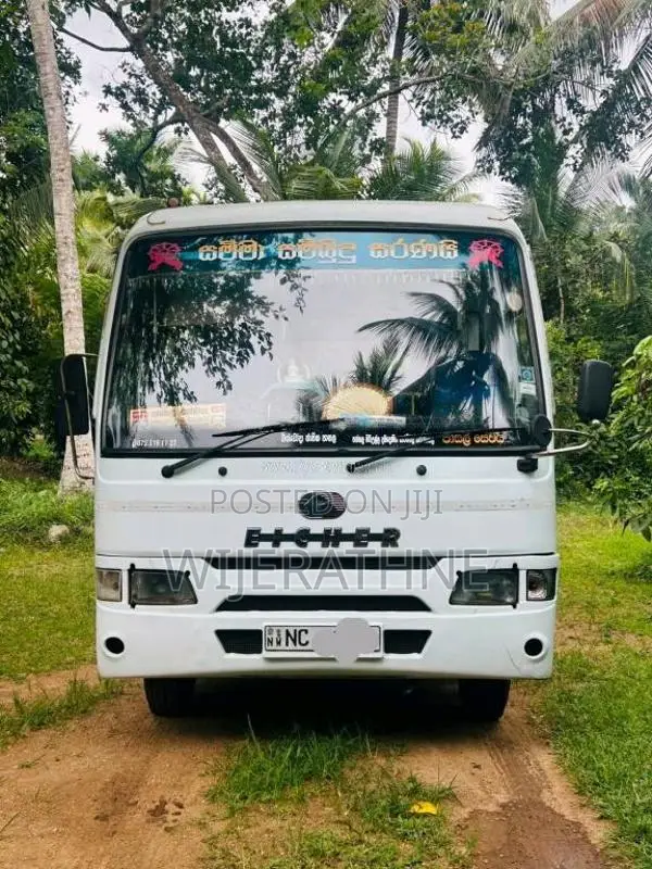 Eicher Skyline 1075 2015 Bus (Used)