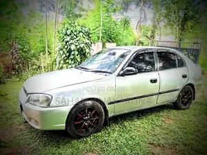 Hyundai Accent 2001 Car (Used)
