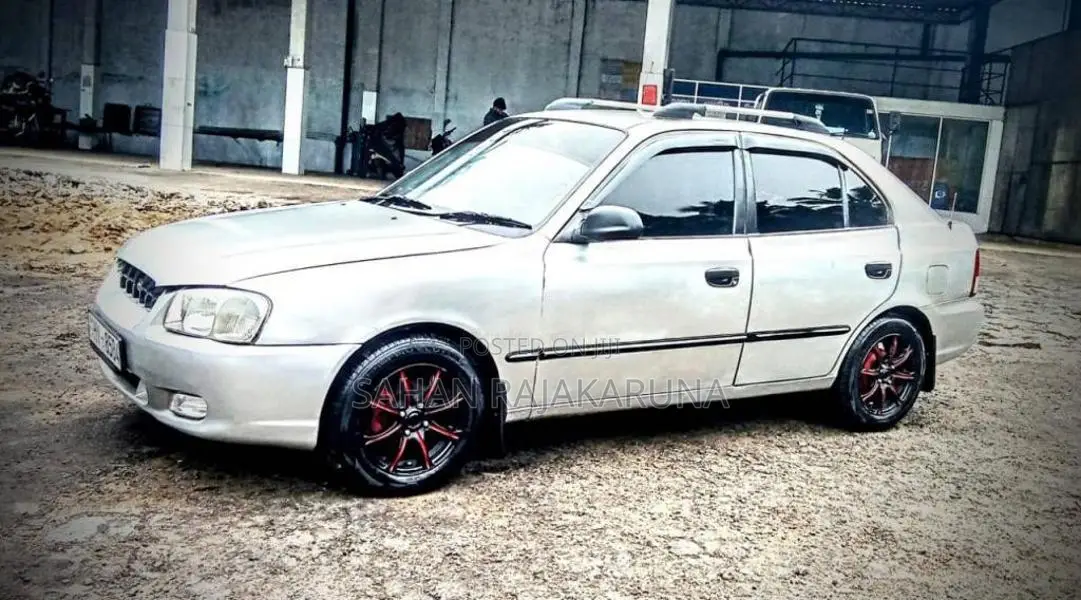 Hyundai Accent 2001 Car (Used)