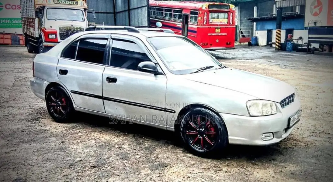 Hyundai Accent 2001 Car (Used)