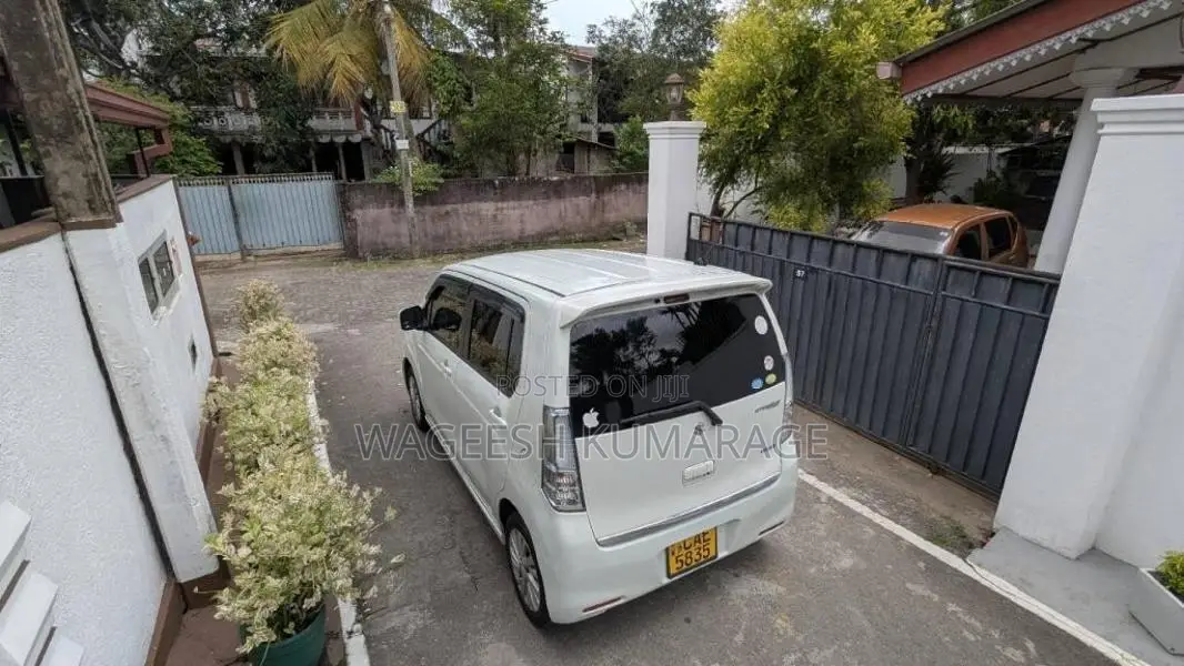 Suzuki Wagon R 2015 Car (Used)