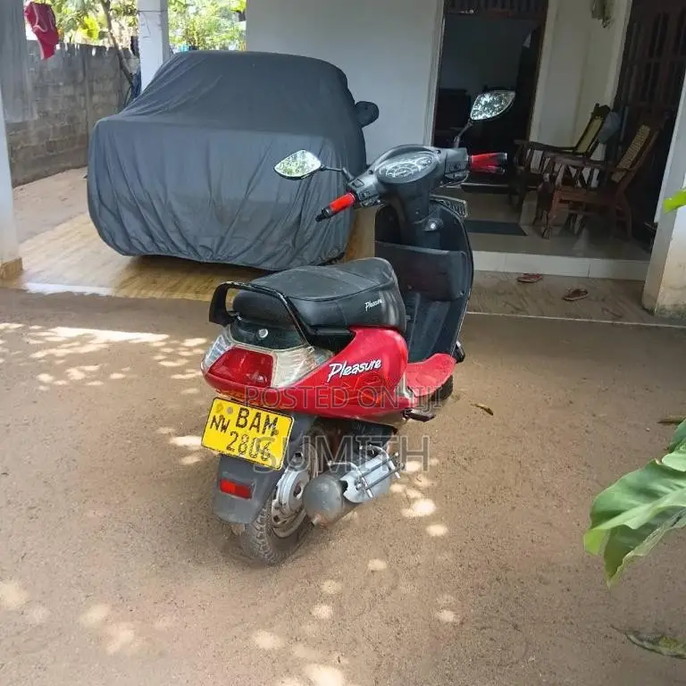 Hero Pleasure 2013 Motorbike (Used)