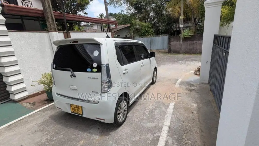 Suzuki Wagon R 2015 Car (Used)