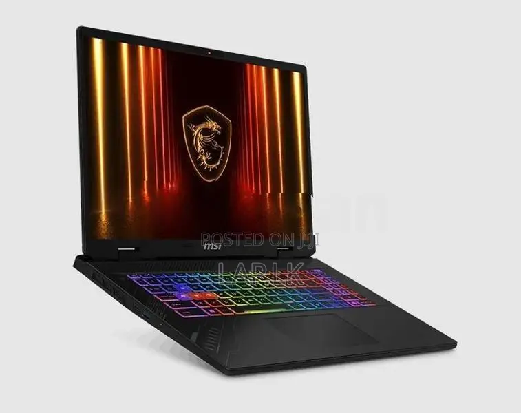MSI Crosshair A17 HX Ryzen 7 8840HX RTX 5060 8GB 17.3" QHD+ 240Hz