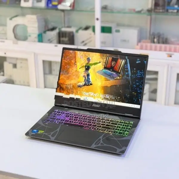 MSI Cyborg RTX 5060 8GB Core 7 240H 15th GEN Laptop 16GB / 512GB