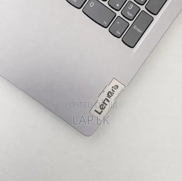 Lenovo ideapad Slim 3 Core i5 13420H 13th GEN 8GB / 512GB Laptop