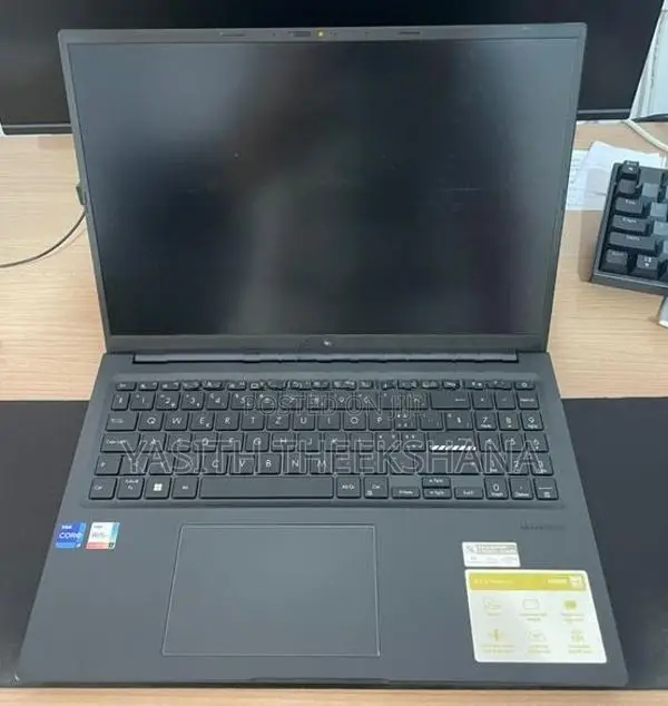 Asus Vivobook I9