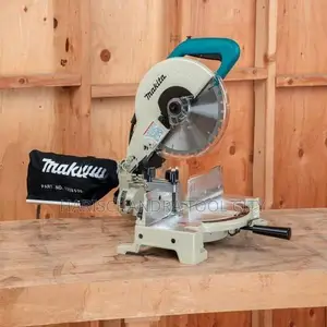 Makita Electric Compound Miter Saw 10"