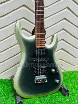 Electric guitar