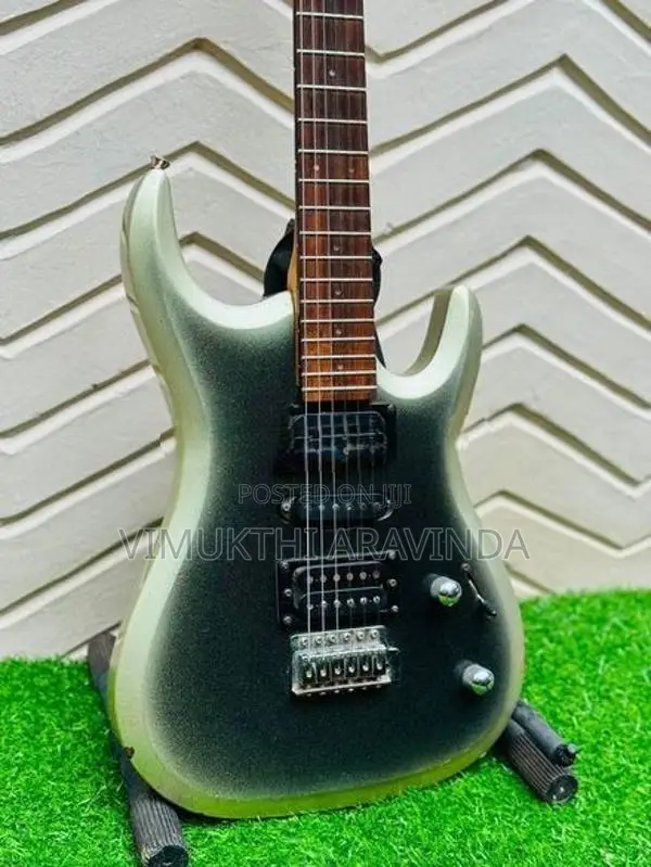 Electric guitar