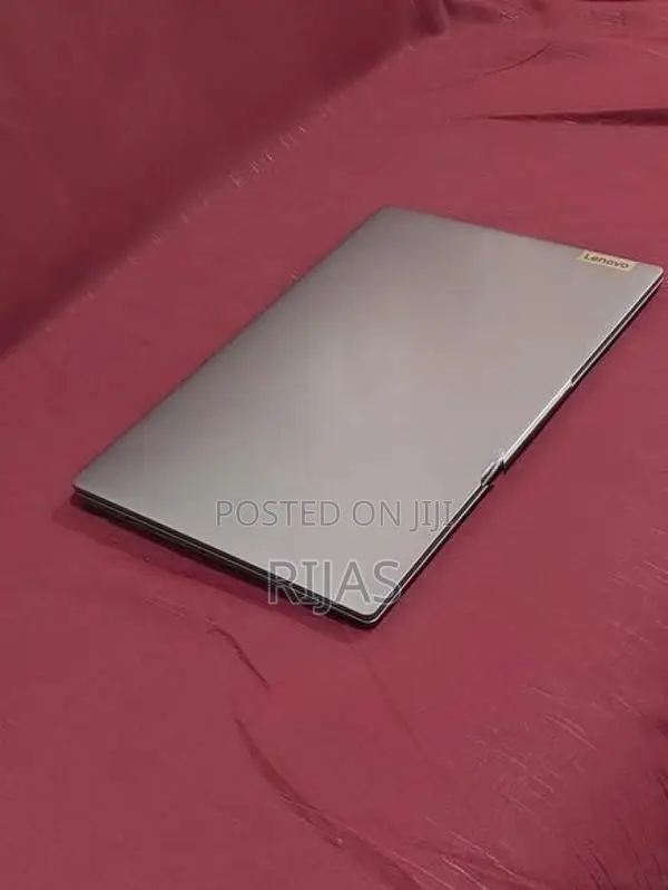 Lenovo IdeaPad Slim 3 15IAN8 15.6" Arctic Grey 8GB RAM 512GB SSD