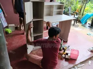 New Smart Office Table